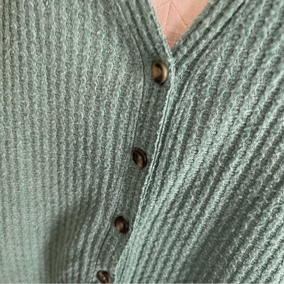 URBAN OUTFITTERS OUT FROM UNDER Green Waffle Cardigan Button Down JOJO - Picture 7 of 12